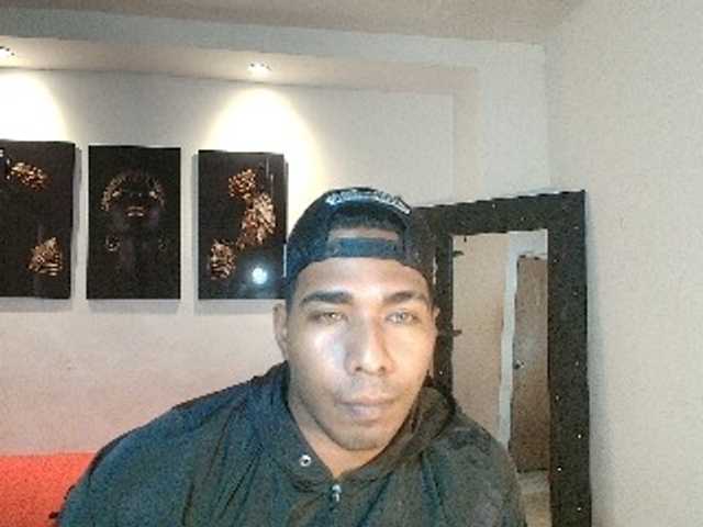 Blackmanghugecock