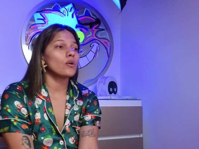 EmmaSanches from BongaCams is Freechat