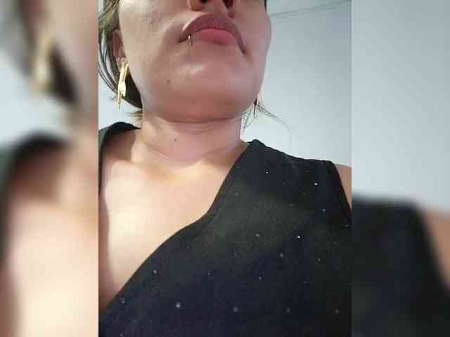 EmmaSanches webcam
