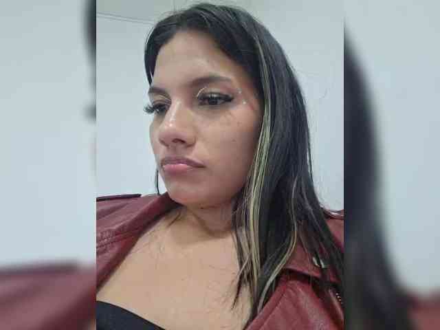 EmmaSanches bongacams