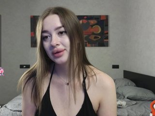 MaryDeluxe Porn Show