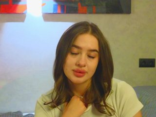 MaryDeluxe Porn Show