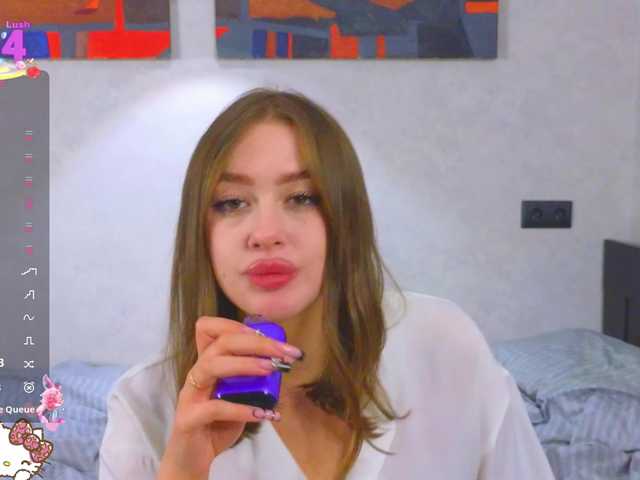 MaryDeluxe Live Webcam on BongaCams