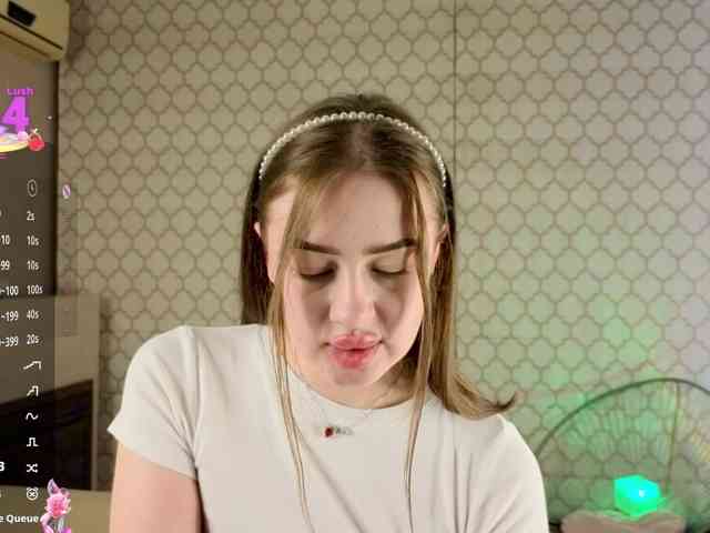 Модель: MaryDeluxe