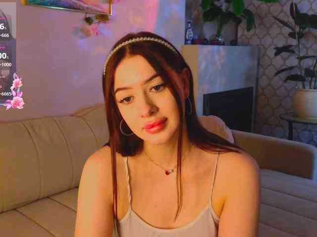 Модель: MaryDeluxe