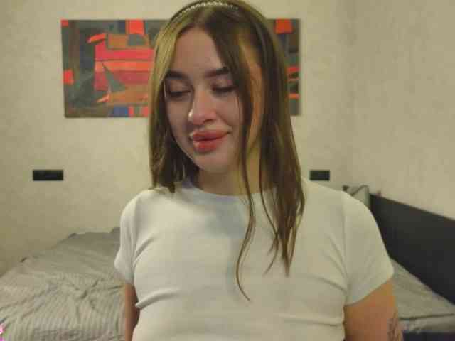MaryDeluxe webcam