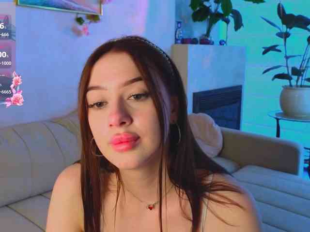 Модель: MaryDeluxe