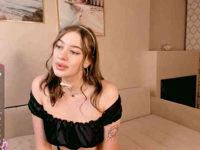 Модель: MaryDeluxe