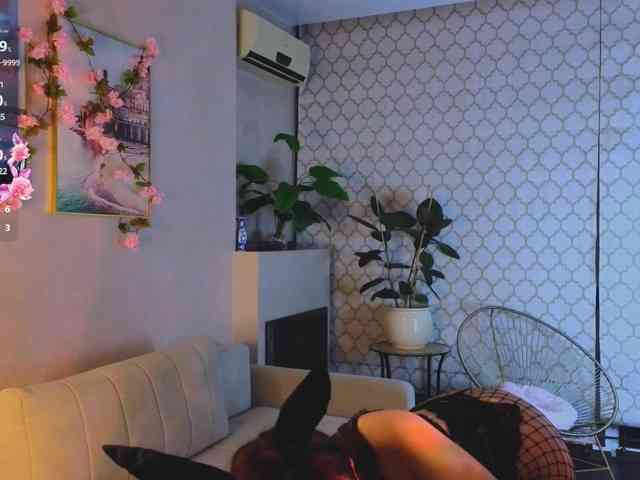 Модель: MaryDeluxe