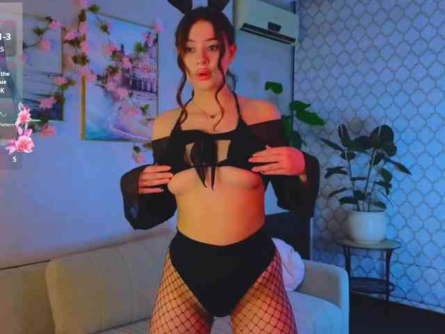 Модель: MaryDeluxe