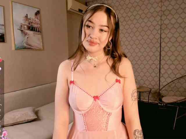 Модель: MaryDeluxe