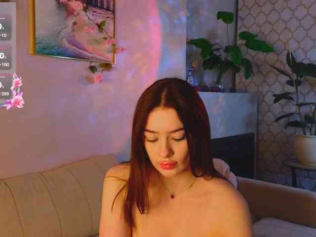 Модель: MaryDeluxe