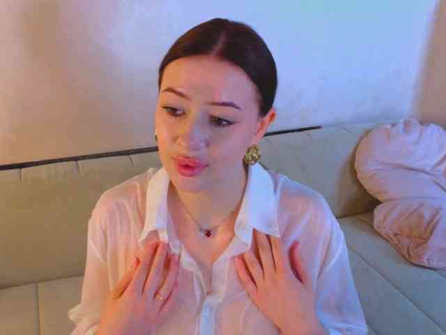 Модель: MaryDeluxe