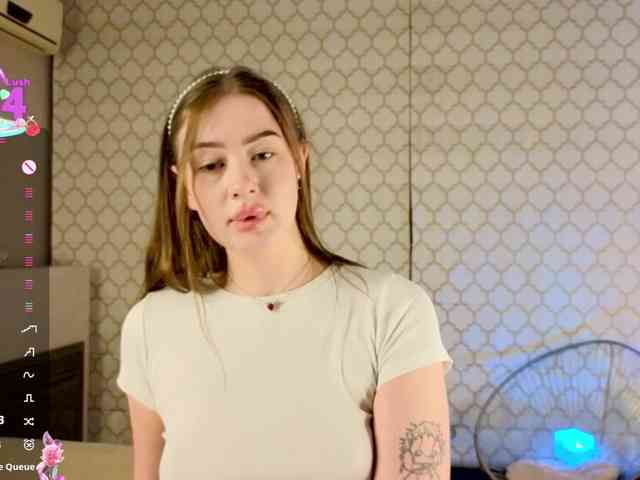 Модель: MaryDeluxe