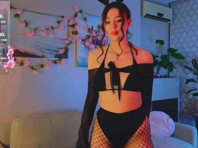 MaryDeluxe webcam