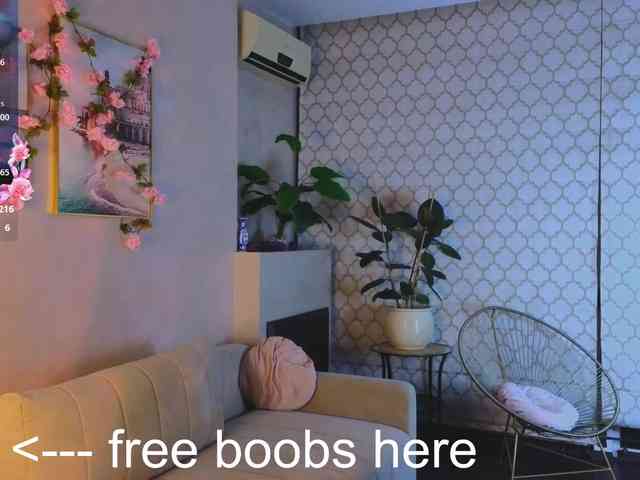 MaryDeluxe webcam