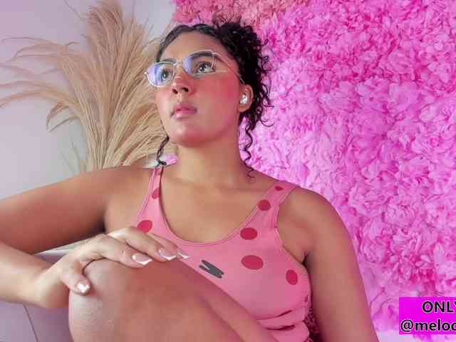 Melodymoore webcam