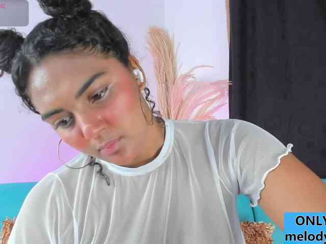 Melodymoore webcam