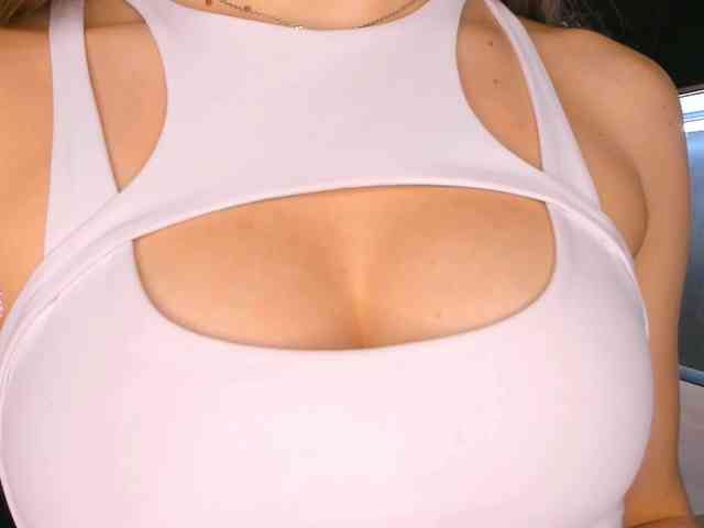 LesliHoll 