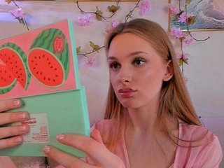 CrimsonAura Porn Show