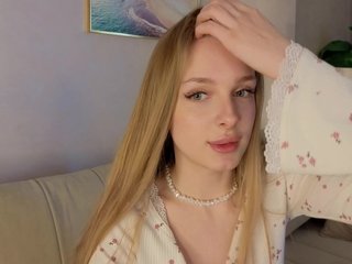 CrimsonAura Porn Show