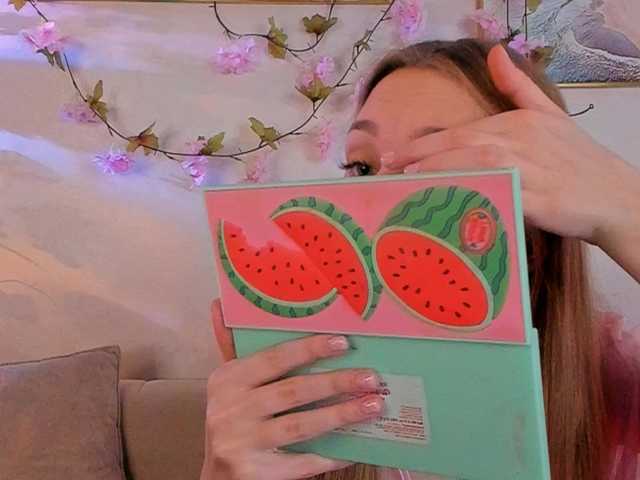 CrimsonAura from BongaCams