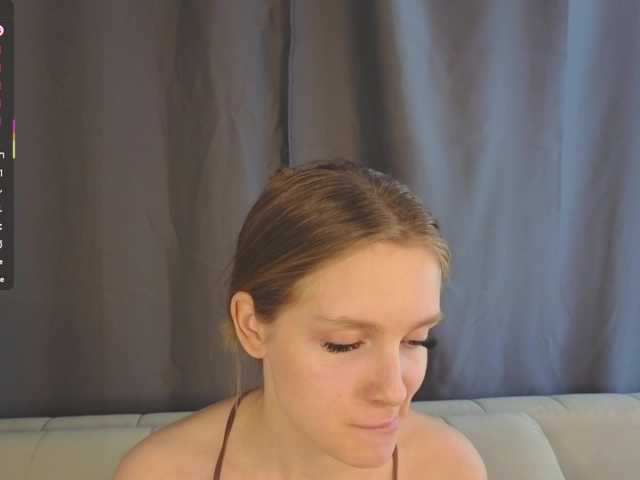 CrimsonAura from BongaCams is Freechat