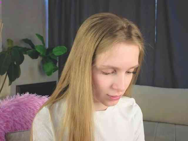 CrimsonAura CrimsonAura