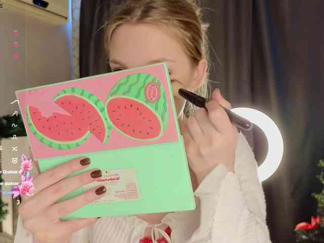 CrimsonAura CrimsonAura