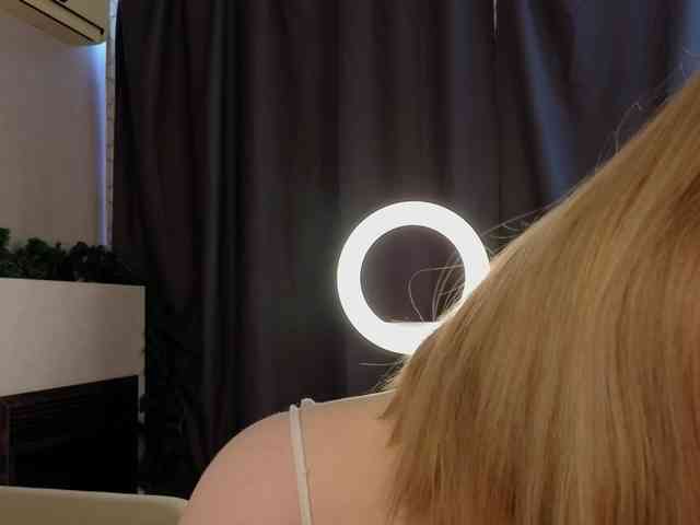 CrimsonAura CrimsonAura