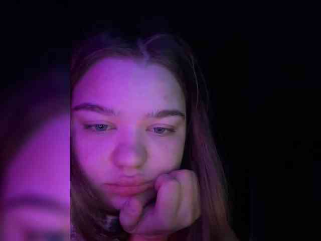 EmiliaHawkins webcam