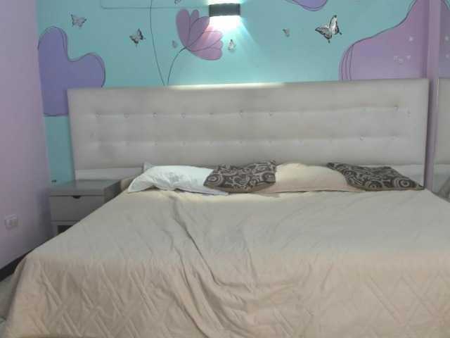 ValeriaScott webcam