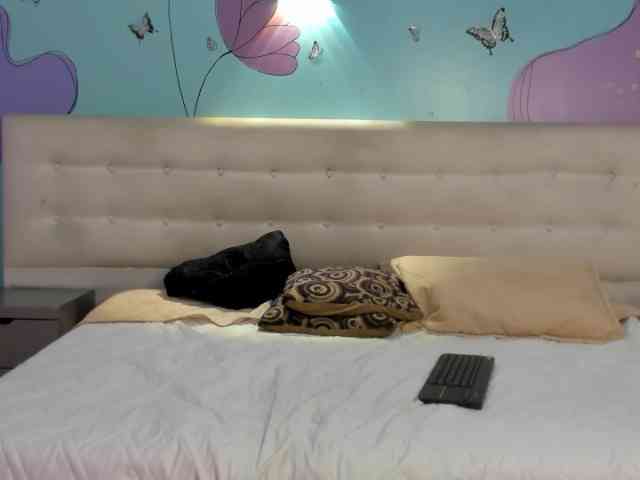 ValeriaScott webcam