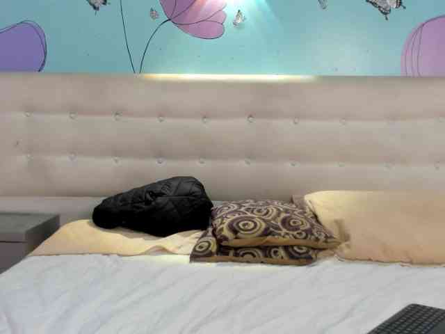 ValeriaScott webcam