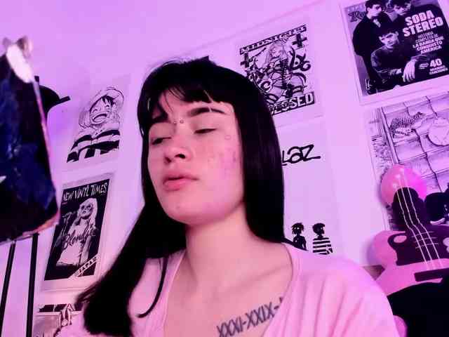 striptease webcam Melinagil