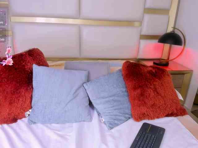 flirt chatroom BrendaGreco