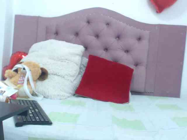 Cristalmilf1 webcam