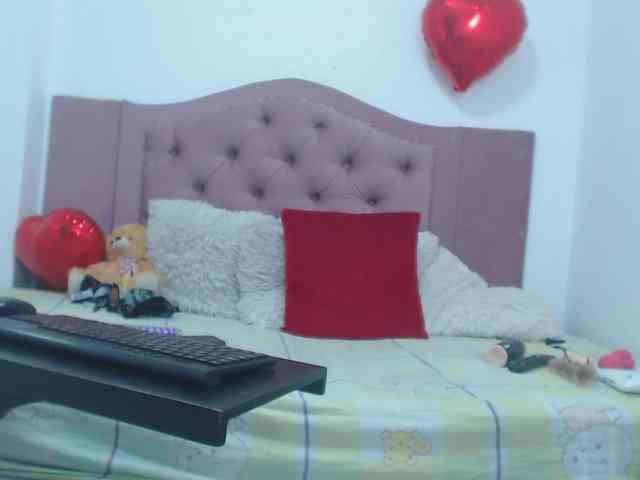 Cristalmilf1 webcam