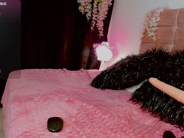  brunette-barbie chat room