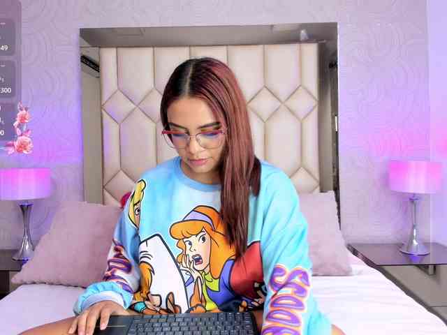 SarahBell webcam