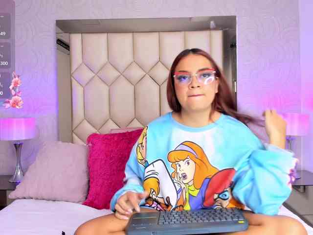 SarahBell webcam