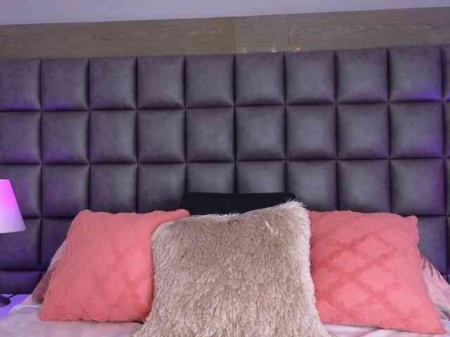 SarahBell webcam