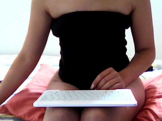 Sabrinav, une amatrice française avec qui discuter et avoir du sexe