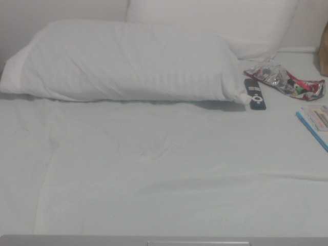 Sabrinav, une amatrice française avec qui discuter et avoir du sexe