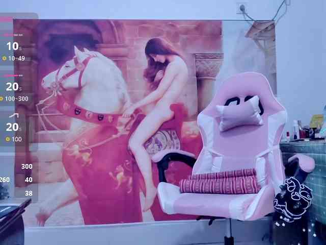 free nude chat Alinmeng