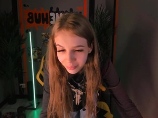 SelenHellsWeet Porn Show