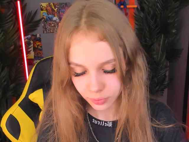 SelenHellsWeet webcam