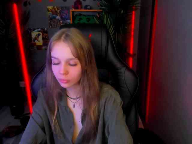 SelenHellsWeet webcam