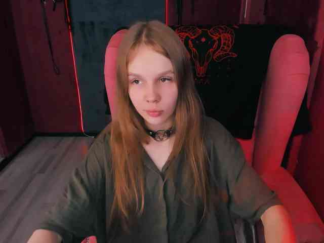 SelenHellsWeet webcam