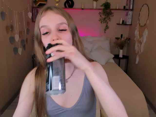 SelenHellsWeet webcam